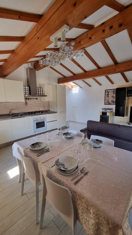 Casa Elsa Daire Torri Del Benaco Dış mekan fotoğraf